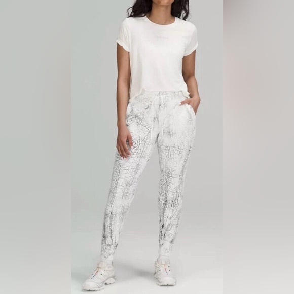 lululemon athletica Pants - LULULEMON Warm Down Jogger Thread Dye